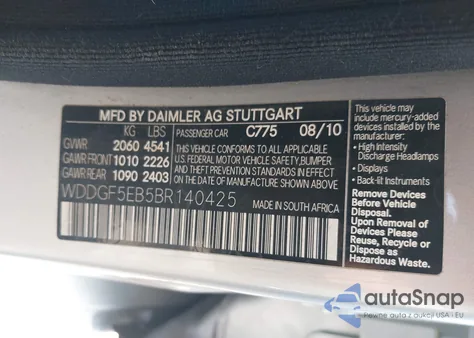 2011 Mercedes-Benz C 300 из США, поврежденный, VIN WDDGF5EB5BR140425